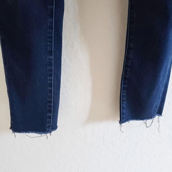 ARTICLES OF SOCIETY Dark Wash Skinny/Raw Hem 26 - Picture 3 of 8